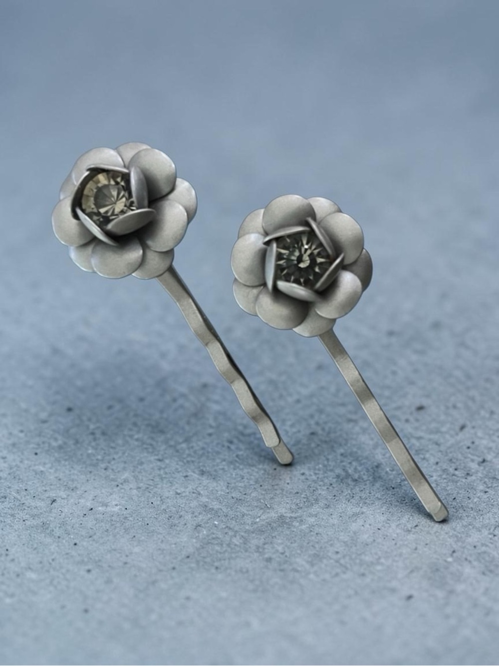 💖 Alex & Ani Smoky Crystal Floral Hair Pins 💖